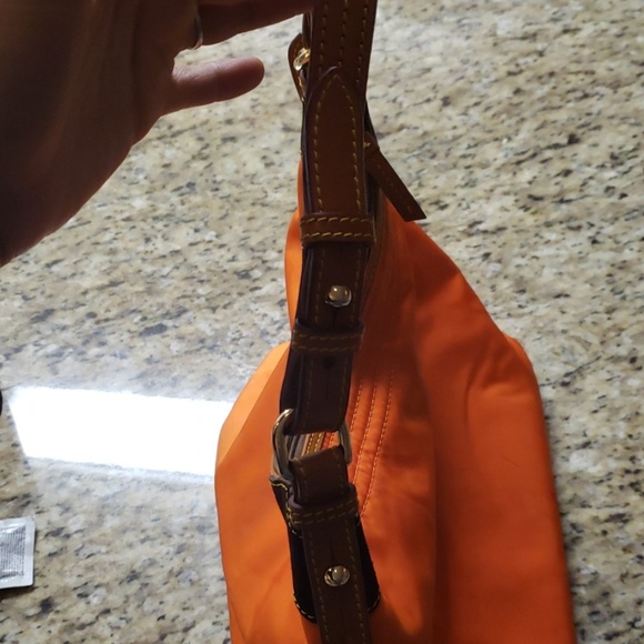 Dooney&Bourke Tote - Picture 2 of 6